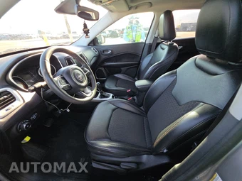 2021 Jeep Compass Latitude – miniatura 7