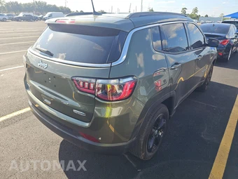 2021 Jeep Compass Latitude - miniatura 4