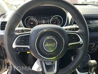 2021 Jeep Compass Latitude - miniatura 10