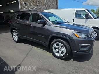 2021 Jeep Compass Latitude - miniatura 3