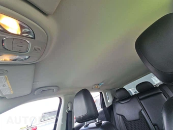 2021 Jeep Compass Latitude - miniatura 11