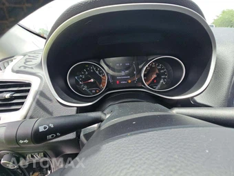 2021 Jeep Compass Latitude - miniatura 9
