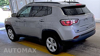 2021 Jeep Compass Latitude - miniatura 6