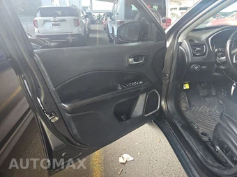 2021 Jeep Compass Limited - miniatura 9