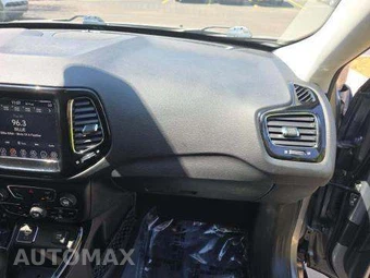 2021 Jeep Compass Limited - miniatura 19