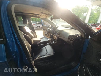 2021 Jeep Compass Limited - miniatura 8