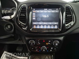 2021 Jeep Compass Limited - miniatura 13