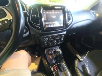 2021 Jeep Compass Limited - miniatura 10