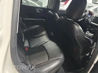 2021 Jeep Compass Trailhawk - miniatura 17