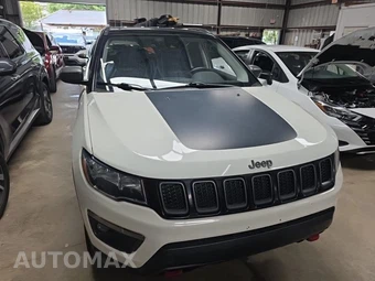 2021 Jeep Compass Trailhawk - miniatura 2