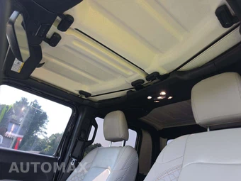 2021 Jeep Gladiator High Altitude Edition Crew Cab Medium Bed - miniatura 8