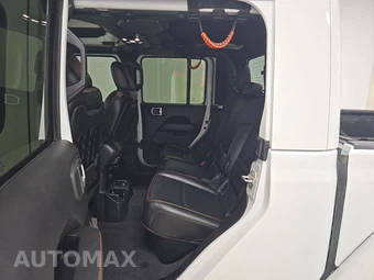 2021 Jeep Gladiator Mojave Crew Cab Medium Bed - miniatura 13