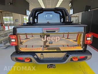2021 Jeep Gladiator Mojave Crew Cab Medium Bed - miniatura 5