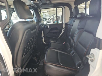 2021 Jeep Gladiator Mojave Crew Cab Medium Bed - miniatura 13