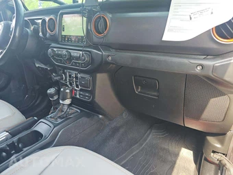 2021 Jeep Gladiator Mojave Crew Cab Medium Bed - miniatura 16