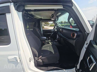 2021 Jeep Gladiator Mojave Crew Cab Medium Bed - miniatura 18