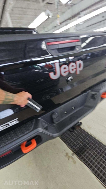 2021 Jeep Gladiator Mojave Crew Cab Medium Bed - miniatura 26