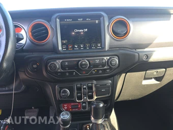 2021 Jeep Gladiator Mojave Crew Cab Medium Bed - miniatura 11
