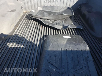 2021 Jeep Gladiator Mojave Crew Cab Medium Bed - miniatura 16