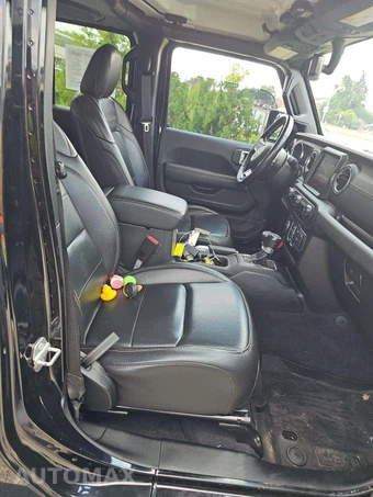 2021 Jeep Gladiator Overland Crew Cab Medium Bed - miniatura 17