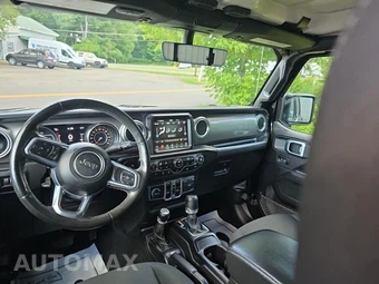 2021 Jeep Gladiator Overland Crew Cab Medium Bed - miniatura 14