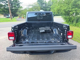 2021 Jeep Gladiator Overland Crew Cab Medium Bed - miniatura 19