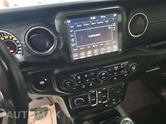 2021 Jeep Gladiator Overland Crew Cab Medium Bed - miniatura 10