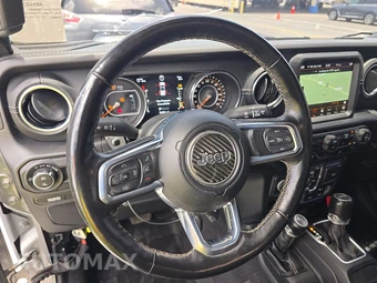 2021 Jeep Gladiator Overland Crew Cab Medium Bed - miniatura 10