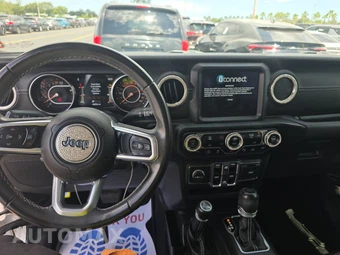 2021 Jeep Gladiator Overland Crew Cab Medium Bed - miniatura 11