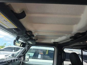2021 Jeep Gladiator Overland Crew Cab Medium Bed - miniatura 17