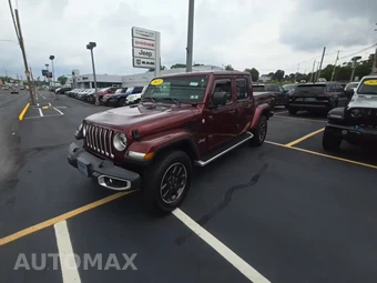 2021 Jeep Gladiator Overland Crew Cab Medium Bed