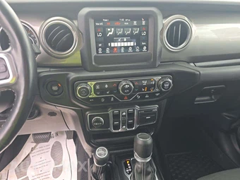 2021 Jeep Gladiator Overland Crew Cab Medium Bed - miniatura 7