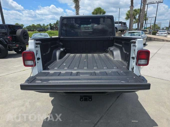 2021 Jeep Gladiator Overland Crew Cab Medium Bed - miniatura 11