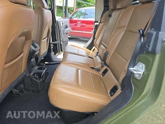 2021 Jeep Gladiator Overland Crew Cab Medium Bed - miniatura 10