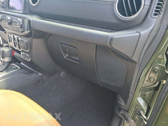 2021 Jeep Gladiator Overland Crew Cab Medium Bed - miniatura 16