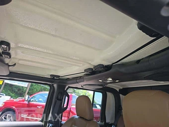 2021 Jeep Gladiator Overland Crew Cab Medium Bed - miniatura 8