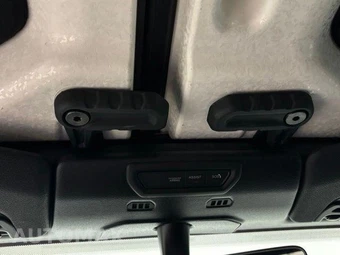 2021 Jeep Gladiator Overland Crew Cab Medium Bed - miniatura 36