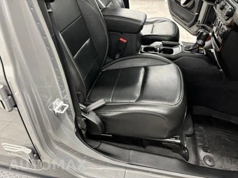 2021 Jeep Gladiator Overland Crew Cab Medium Bed - miniatura 39