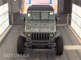 2021 Jeep Gladiator Overland Crew Cab Medium Bed - miniatura 2
