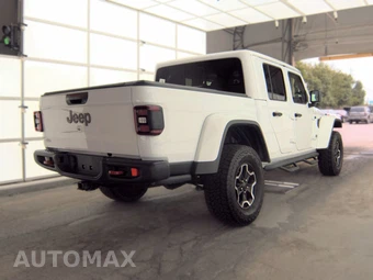 2021 Jeep Gladiator Rubicon Crew Cab Medium Bed - miniatura 4