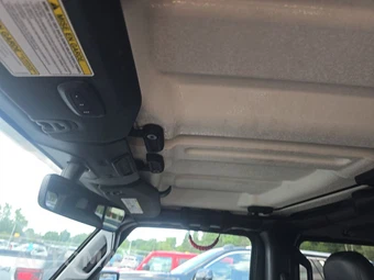 2021 Jeep Gladiator Rubicon Crew Cab Medium Bed - miniatura 17