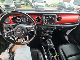 2021 Jeep Gladiator Rubicon Crew Cab Medium Bed - miniatura 10