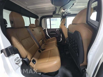 2021 Jeep Gladiator Rubicon Crew Cab Medium Bed - miniatura 16