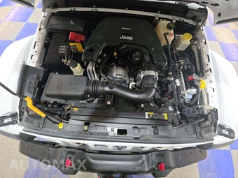 2021 Jeep Gladiator Rubicon Crew Cab Medium Bed - miniatura 23