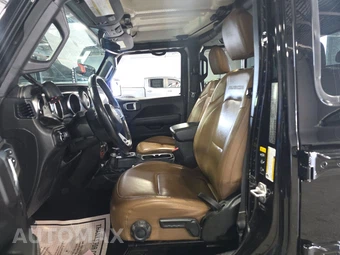 2021 Jeep Gladiator Rubicon Crew Cab Medium Bed - miniatura 7
