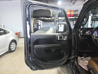 2021 Jeep Gladiator Rubicon Crew Cab Medium Bed - miniatura 9