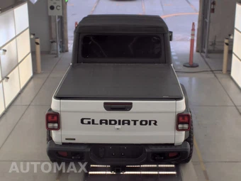 2021 Jeep Gladiator Rubicon Crew Cab Medium Bed - miniatura 5