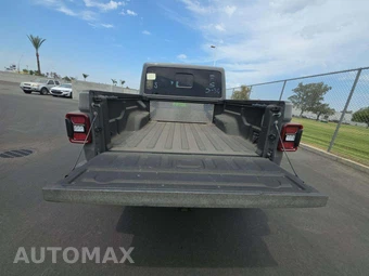 2021 Jeep Gladiator Rubicon Crew Cab Medium Bed - miniatura 11