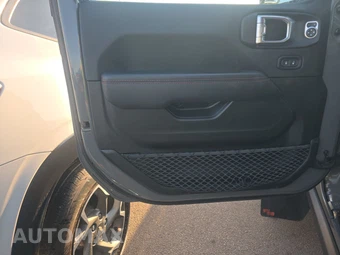 2021 Jeep Gladiator Rubicon Crew Cab Medium Bed - miniatura 9
