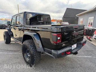 2021 Jeep Gladiator Rubicon Crew Cab Short Bed - miniatura 3